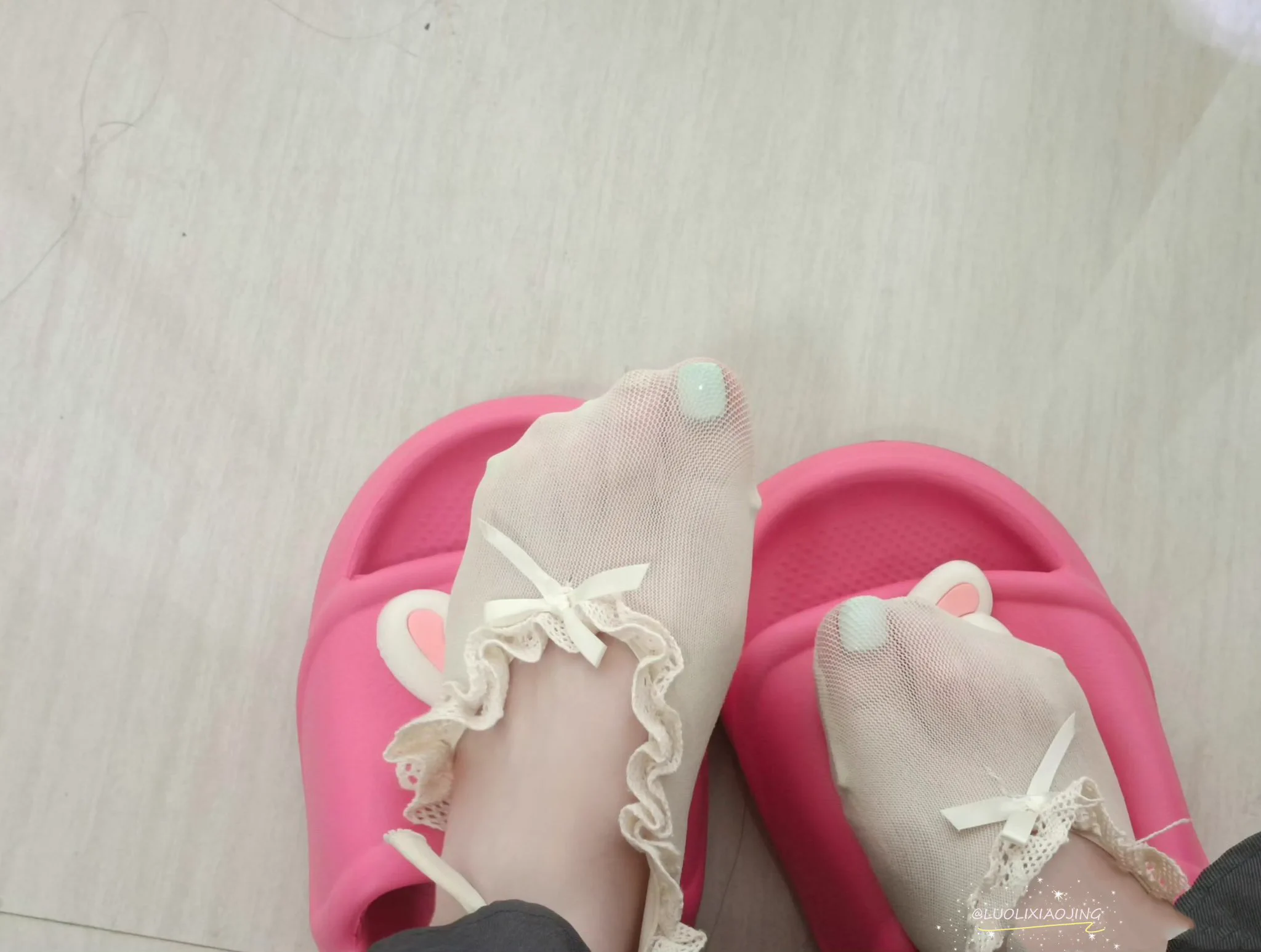 给你吃臭jiojio https://t.co/IhFUxoM1rk