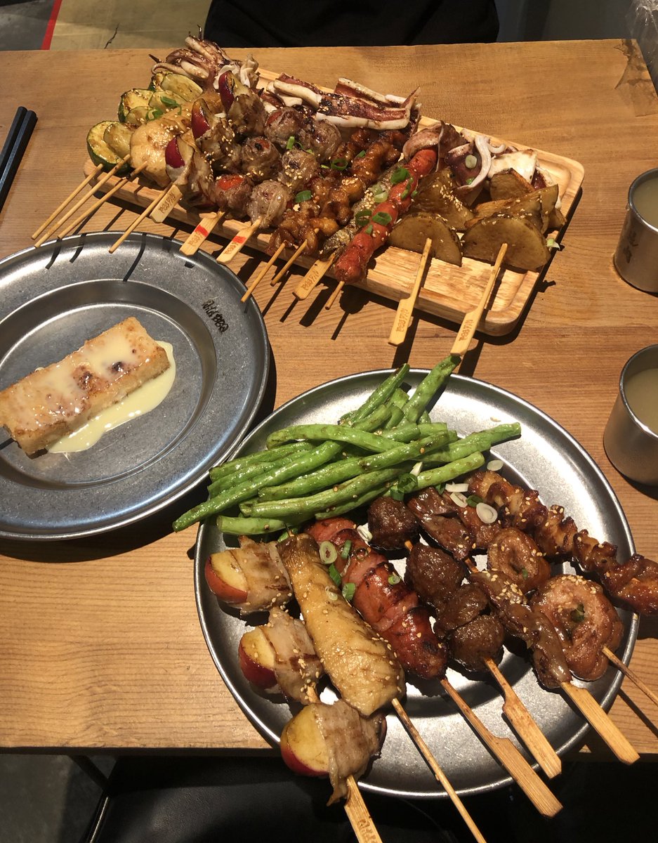 今天在花蓮吃路邊烤肉>.<✌️ https://t.co/PQ2cDjgSC6