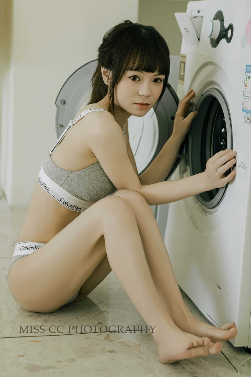 一周美式  一周没事
-
摄影/@misscc520 
出镜/@xiaoxiaocute5 https://t.co/aFRak0UC13