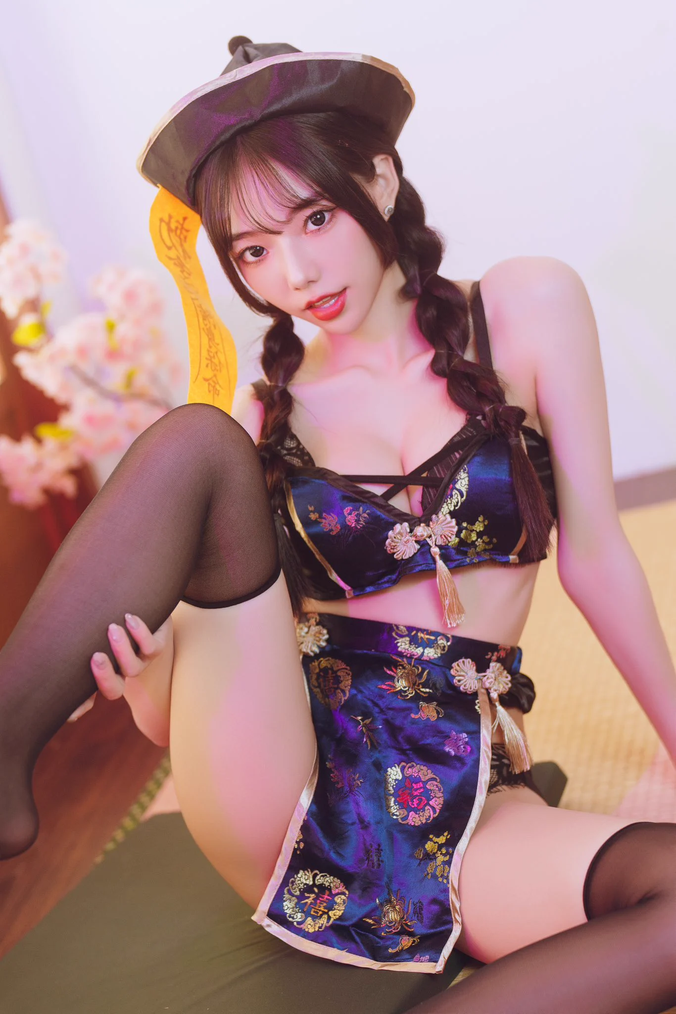 超可愛又性感的小殭屍啾啾上架啦🎀比預期的還要喜歡很多～～🥹怎麼可以有人扮演殭屍都這麼頂（？隱藏版也是香到不行！那套內衣超級猛💦🎉加碼私訊福利是［隱藏版側錄影片］寫真正常版+隱藏版，截圖購買證明⚠️兌換時間到~6/30！新朋友私訊JV站內，舊朋友私訊賴👍🏻https://t.co/IBGK7dyFD2 https://t.co/FoRbNJ0WAp