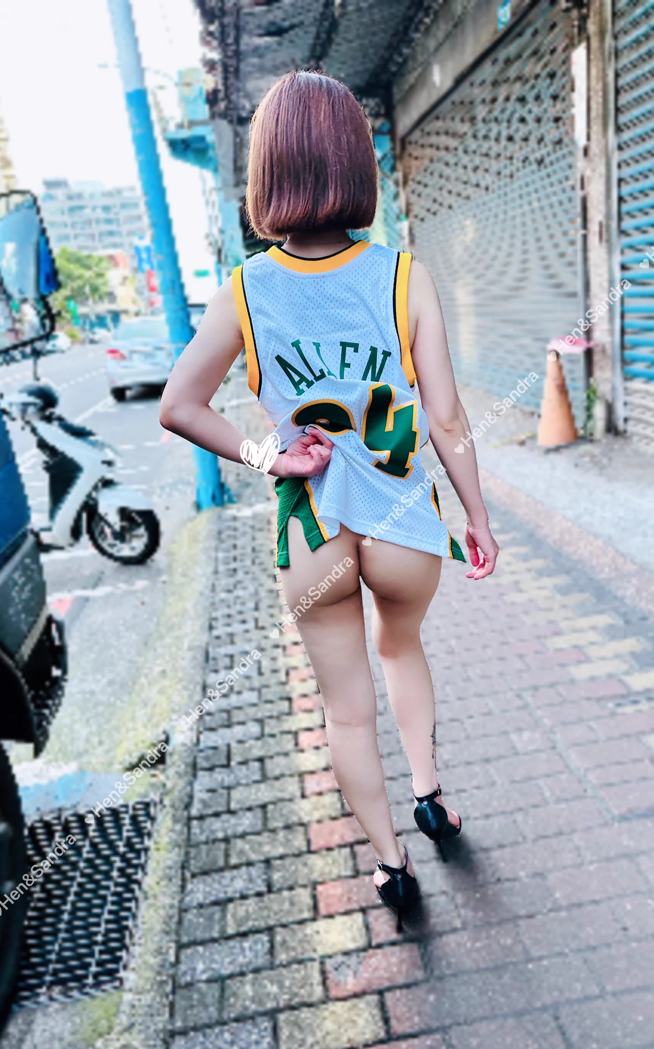 🙋‍♂️大白天的 會被看到內褲的餒🙋不用擔心 我內衣褲都脫掉了🤦‍♂️…….#換換愛#超淫速#街頭射淫#露出#你要性蕉嗎💦💦 https://t.co/sqxdVcqhku