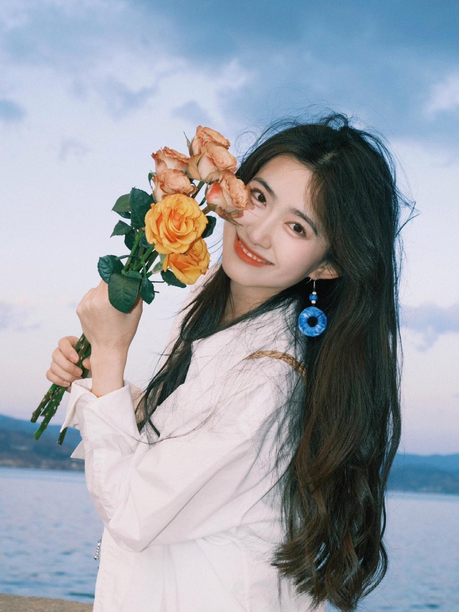 花花世界，迷人眼～ https://t.co/FkwTd2cteD