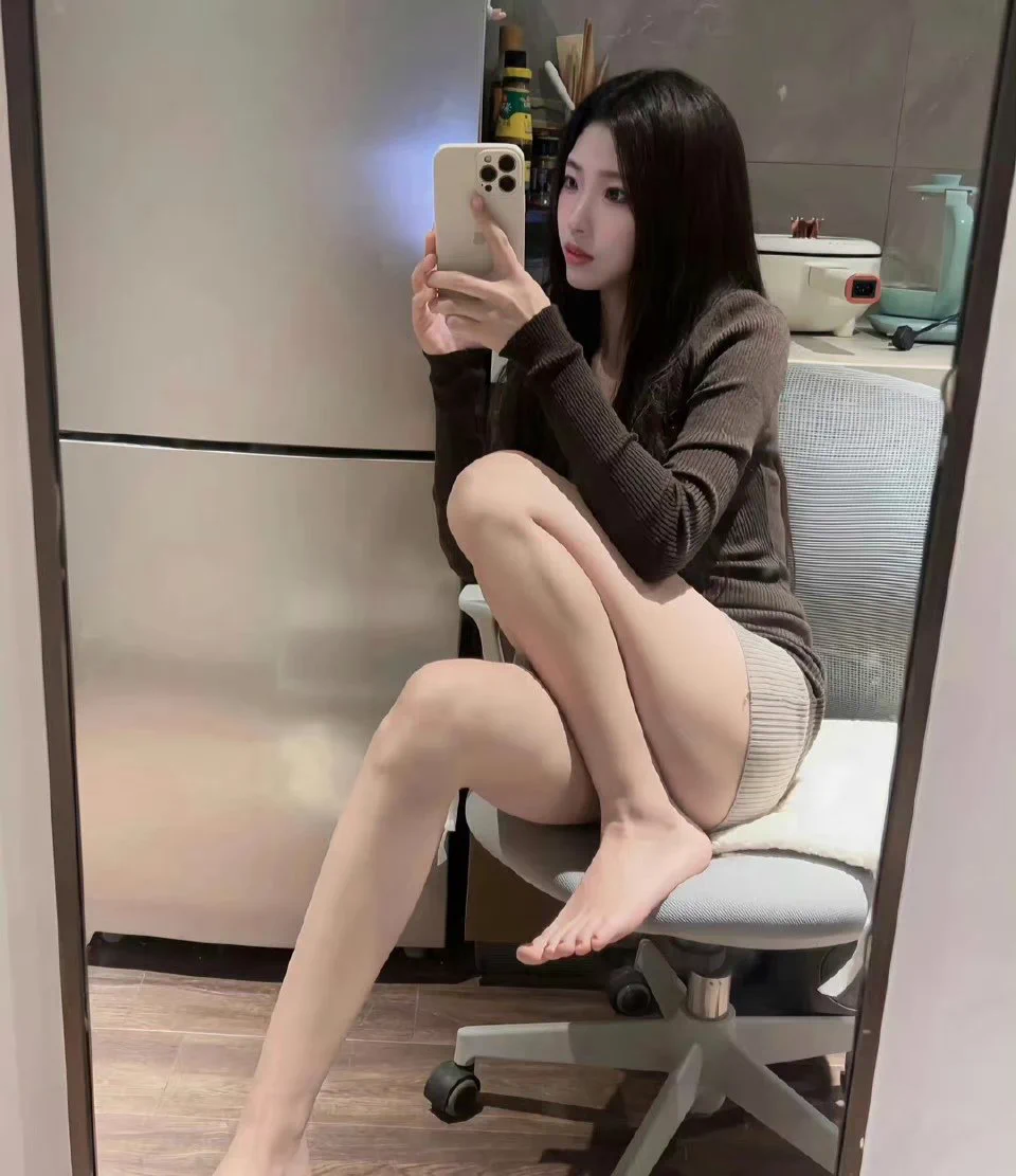 如果没有温暖的怀抱，那就多添件厚的外套吧。 https://t.co/ouQzYyyLQU