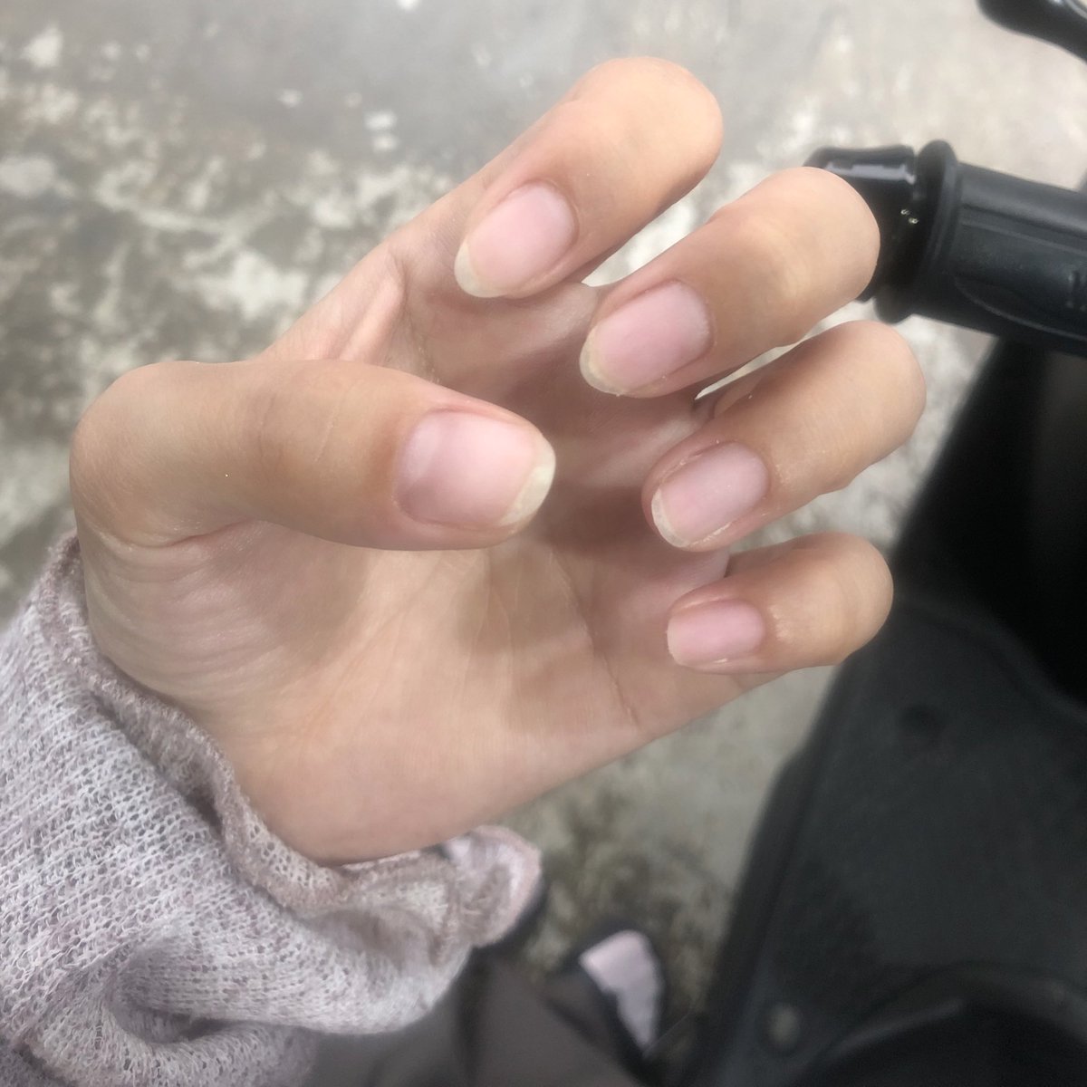 好想繼續做漂亮指甲
但要去醫院ㄉ話就沒辦法

我已經開始想念我ㄉ漂亮指甲ㄌ⋯ https://t.co/nyaxkqRaNA