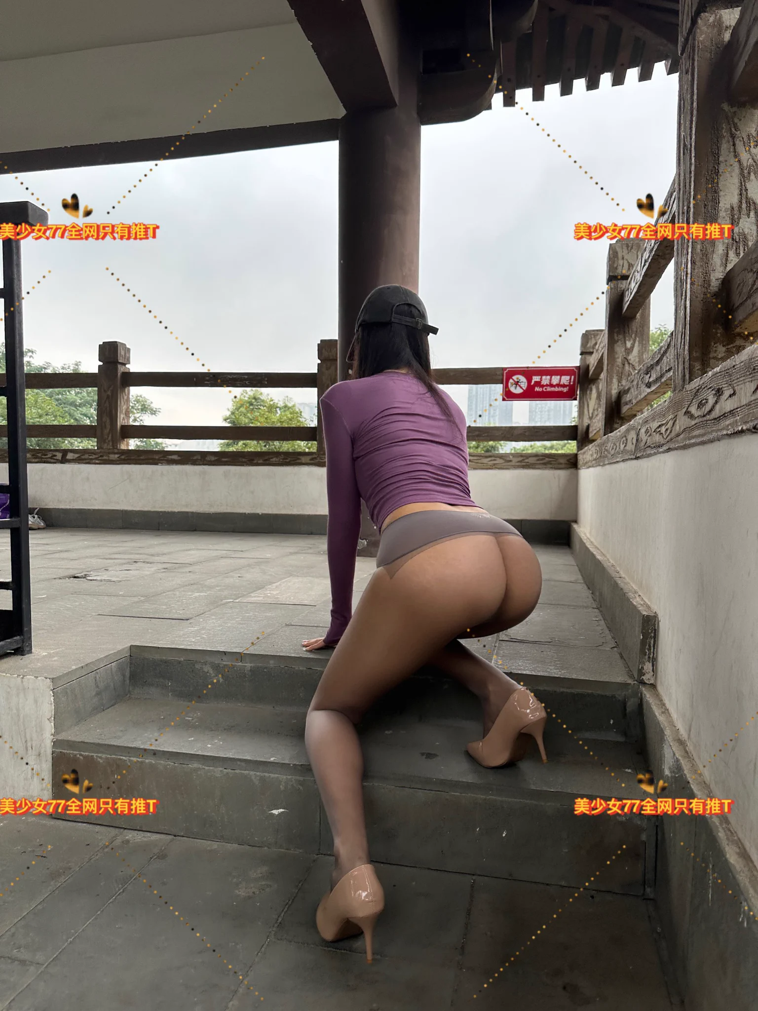 奇奇怪怪的灰丝角度 https://t.co/fYKtmXHbYG