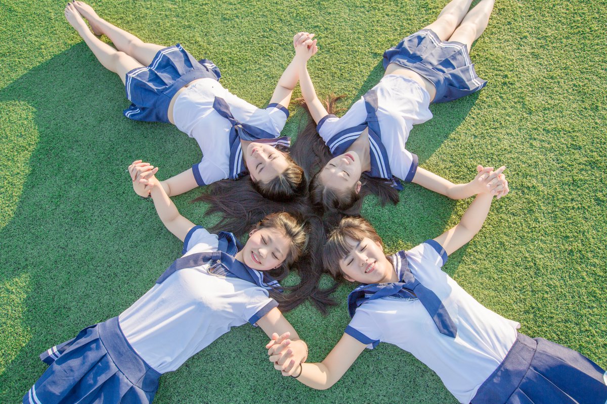 毕业小姐姐写真[40P+422M] #眼镜娘 #眼镜妹 #毕业照 #女大学生 #写真 
No.071816 预览全套尺度看置顶或私信 投稿：@007share 
眼镜娘圈子：https://t.co/VSeJDJ4Yn7 https://t.co/RYmGuRrSVK