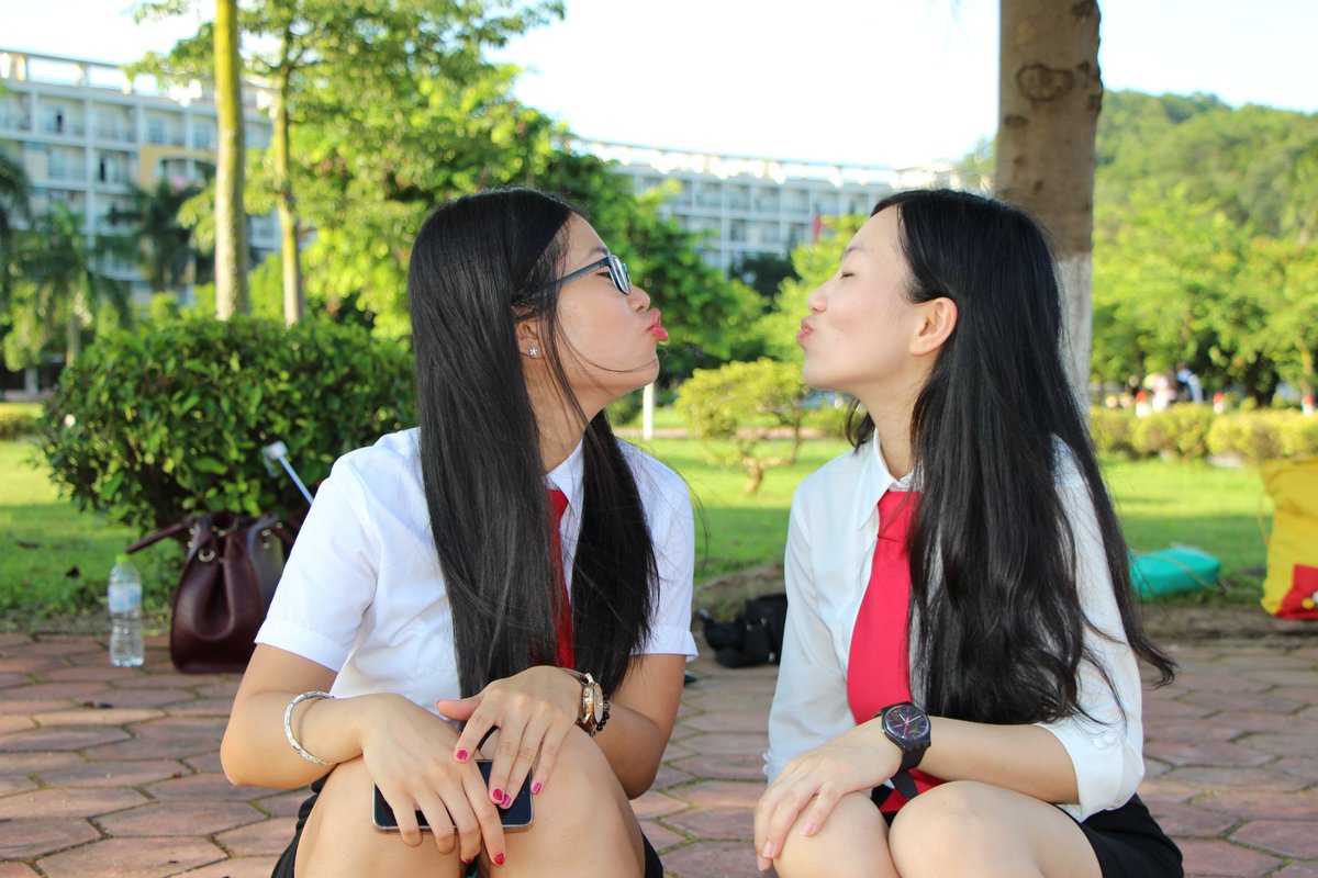 毕业小姐姐写真[139P+819M] #眼镜娘 #眼镜妹 #毕业照 #女大学生 #写真 
No.072328 预览全套尺度看置顶或私信 投稿：@007share 
眼镜娘圈子：https://t.co/VSeJDJ4Yn7 https://t.co/WMOtDq2WNu