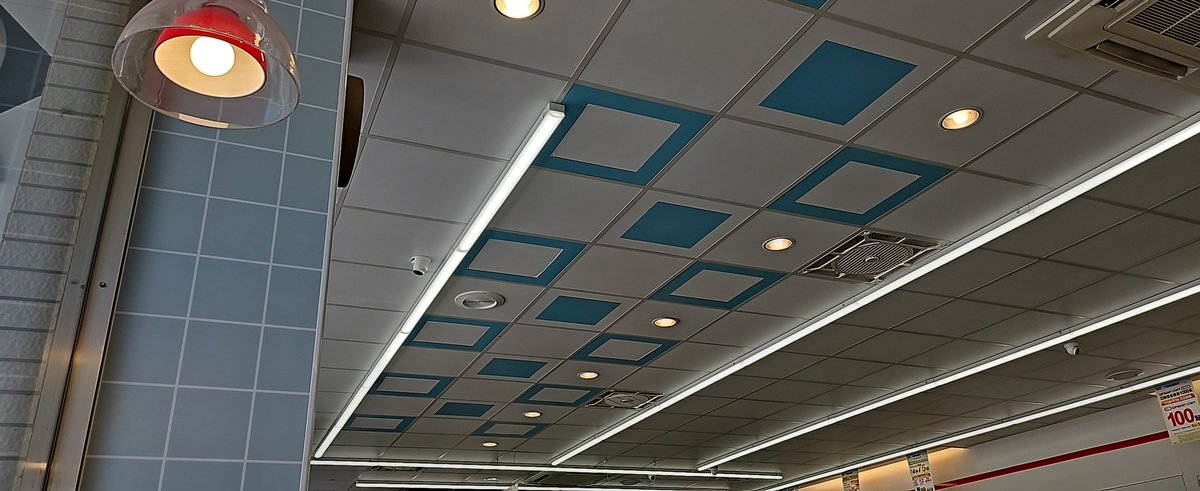 一大早散散的，躲在小七休息中 https://t.co/GeY4OZNLaA