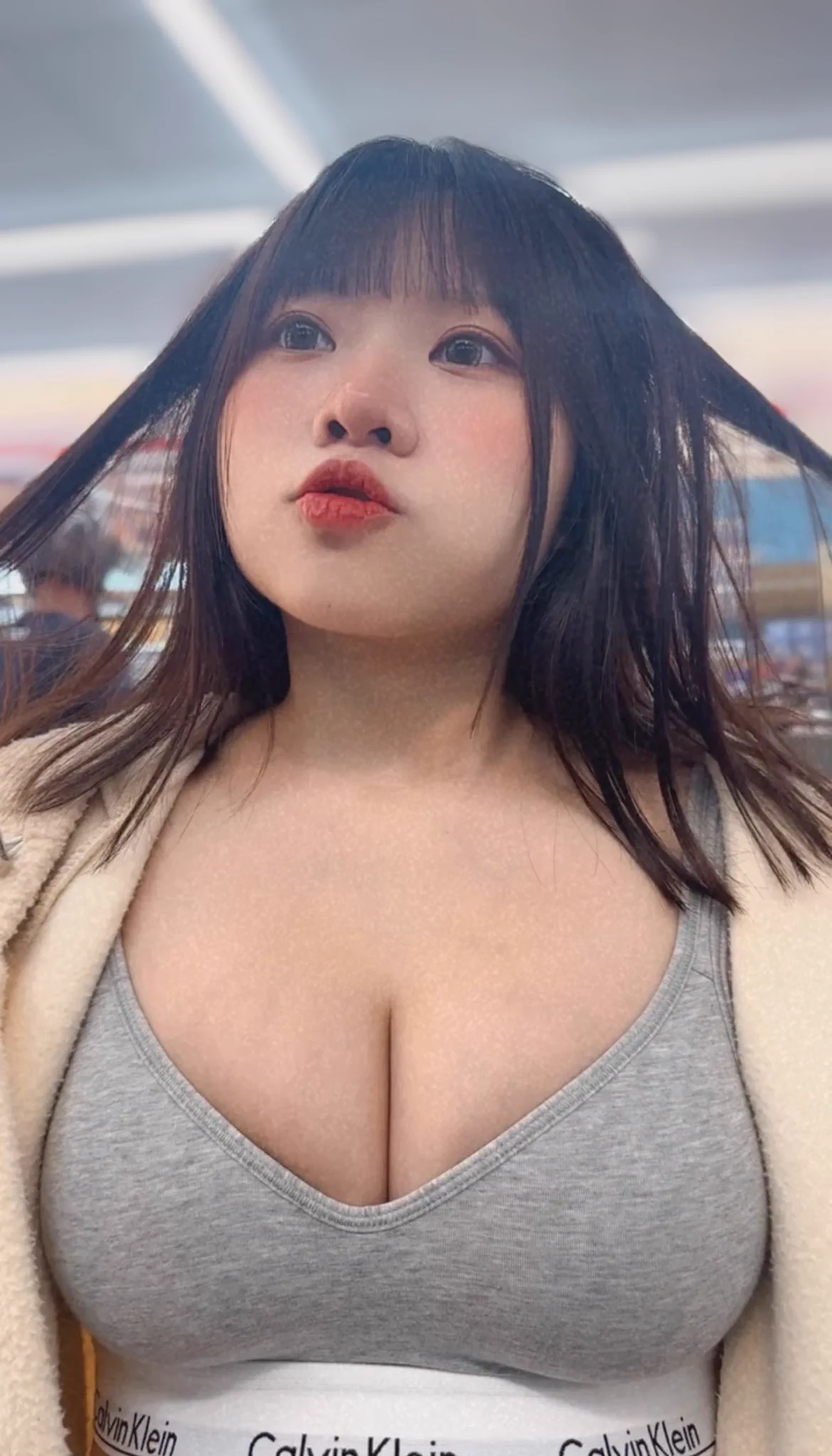 為什麼男生那麼愛CK穿這樣出去都會一直被搭訕 😵 https://t.co/0HUteOdSJ5