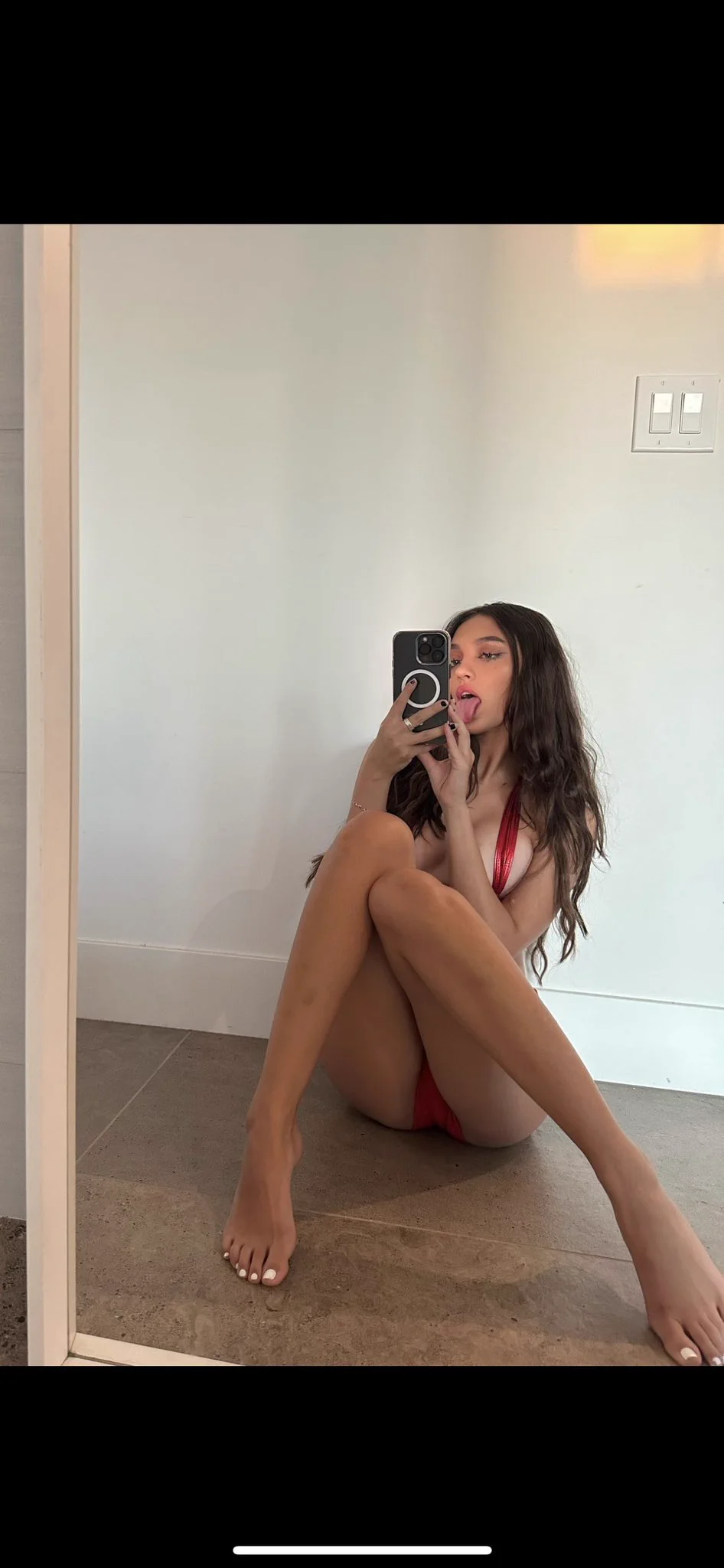 f*ck it sending my shower vid to everyone who says ‘yes’ 💗 https://t.co/YHahTY1xg6