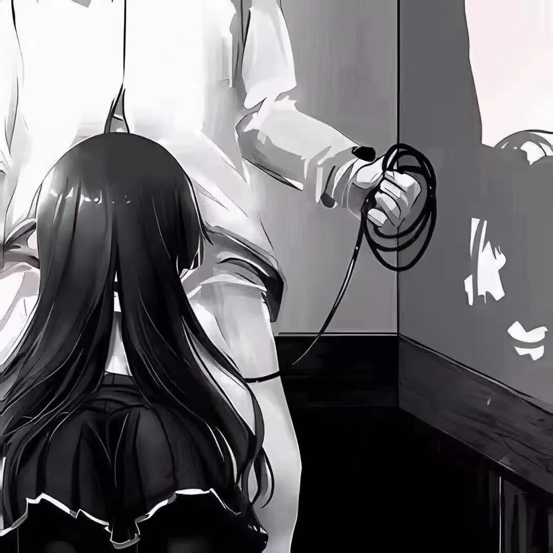 ｜漫画—现实｜ https://t.co/cNlFt8SaLz