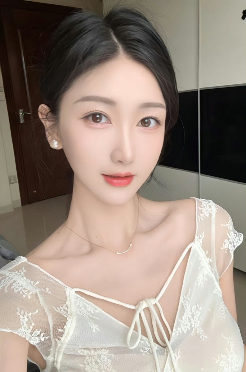 遇见我是你有眼福。 https://t.co/GbTtPihAI3