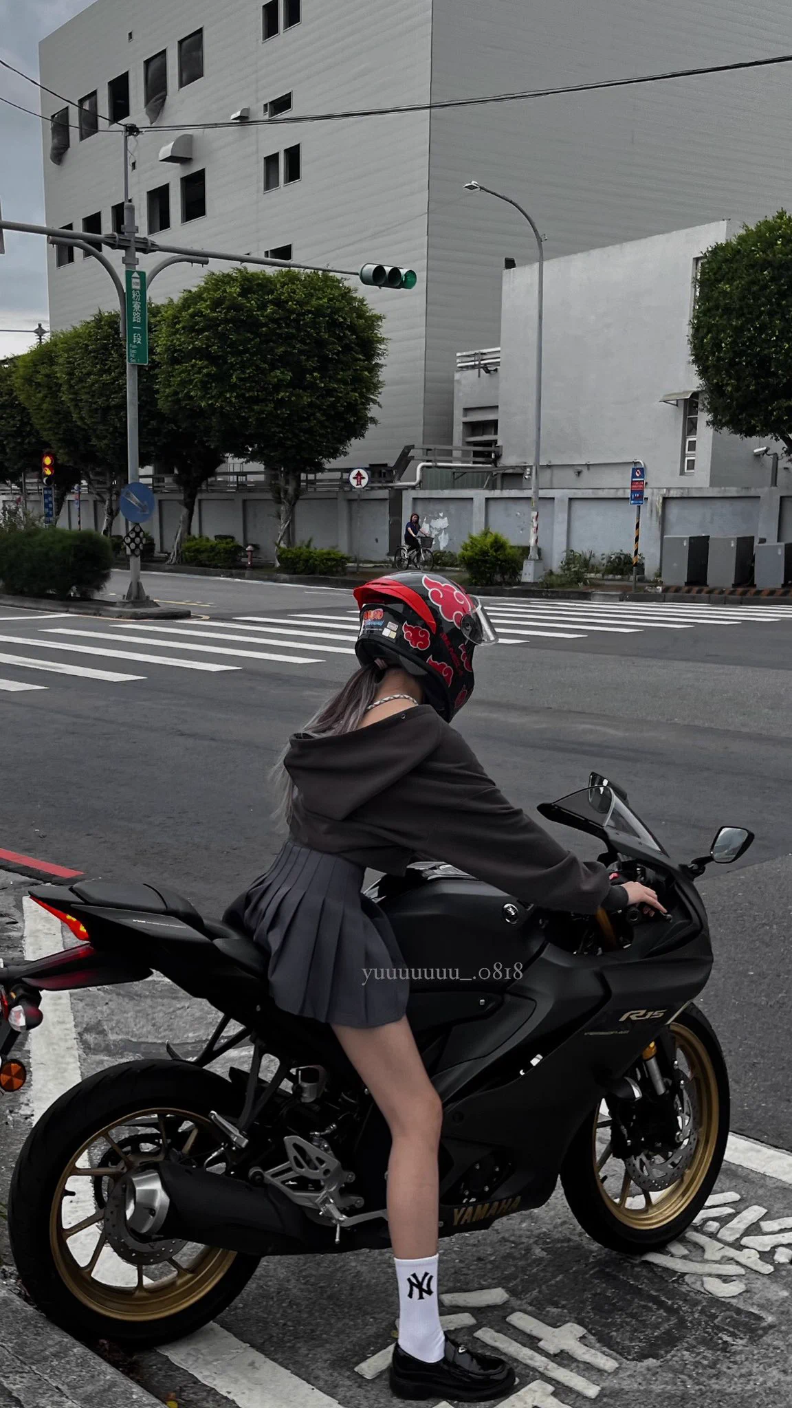 漂亮吧 不管騎車還是走路回頭率都滿滿🫦 https://t.co/ckFIv9sqL3
