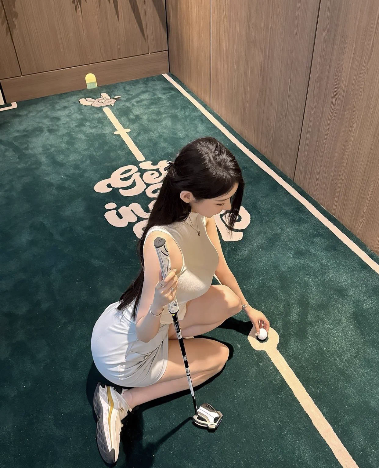 我觉得陪打高尔夫真不是太擅长拍照骚骚的比较擅长#dax18 #健身 #反差婊 #母狗 https://t.co/eZ53AwP40a