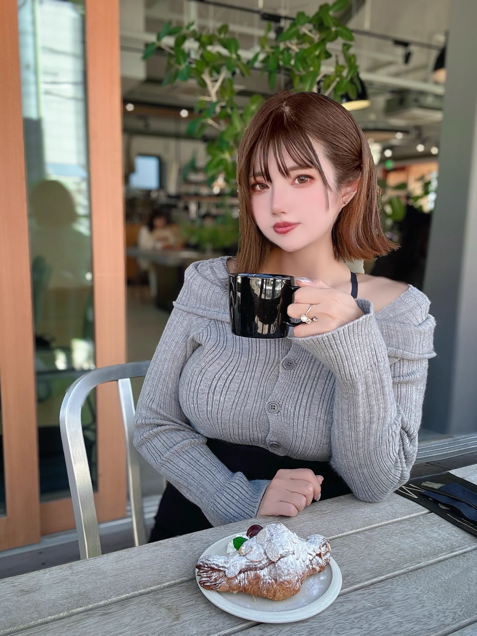 ブレイクタイム☕️ https://t.co/wJdTG0ROwM