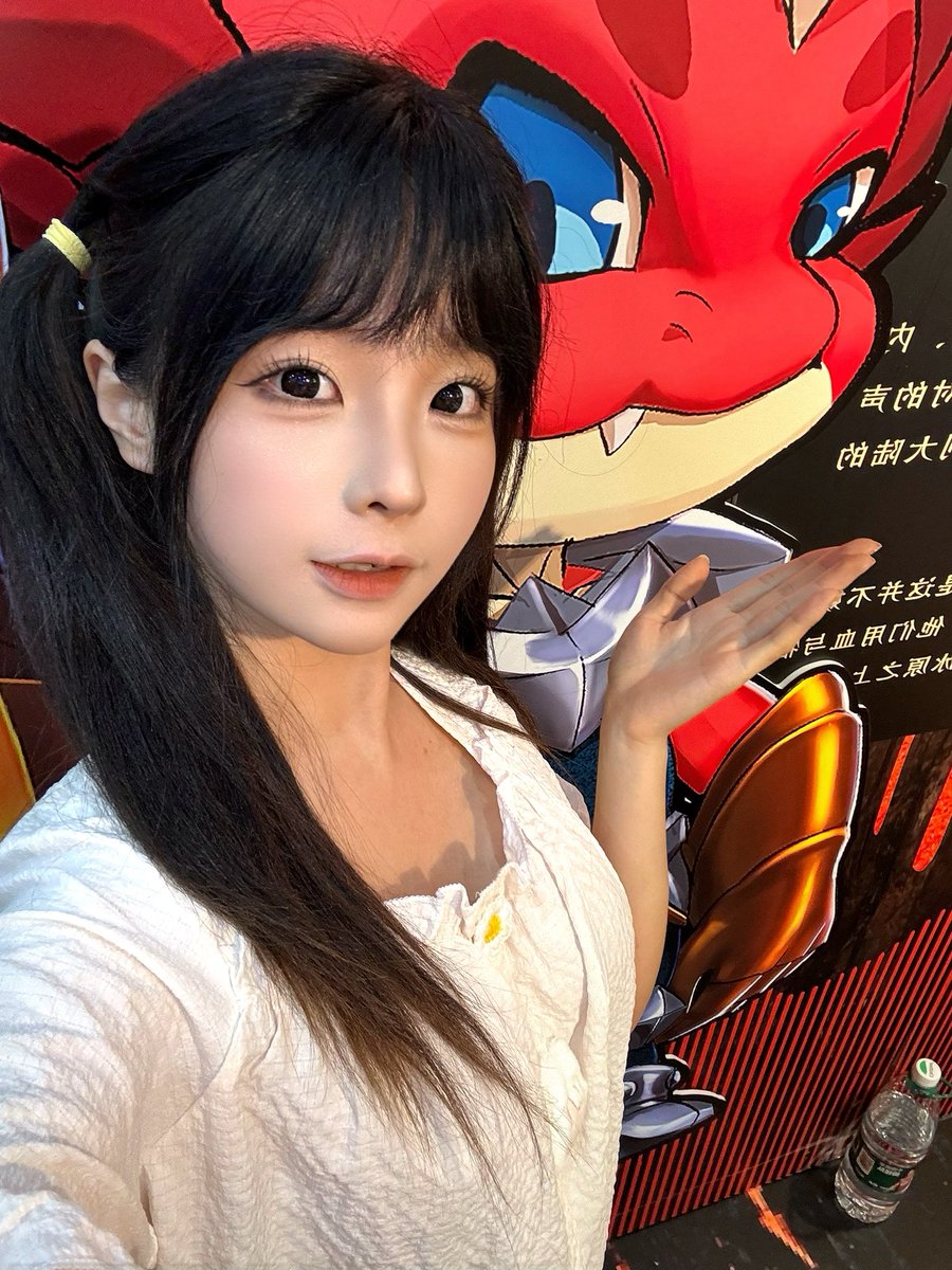 感谢龙龙的馈赠@nothosaur10 https://t.co/ZX5rXMWfVI