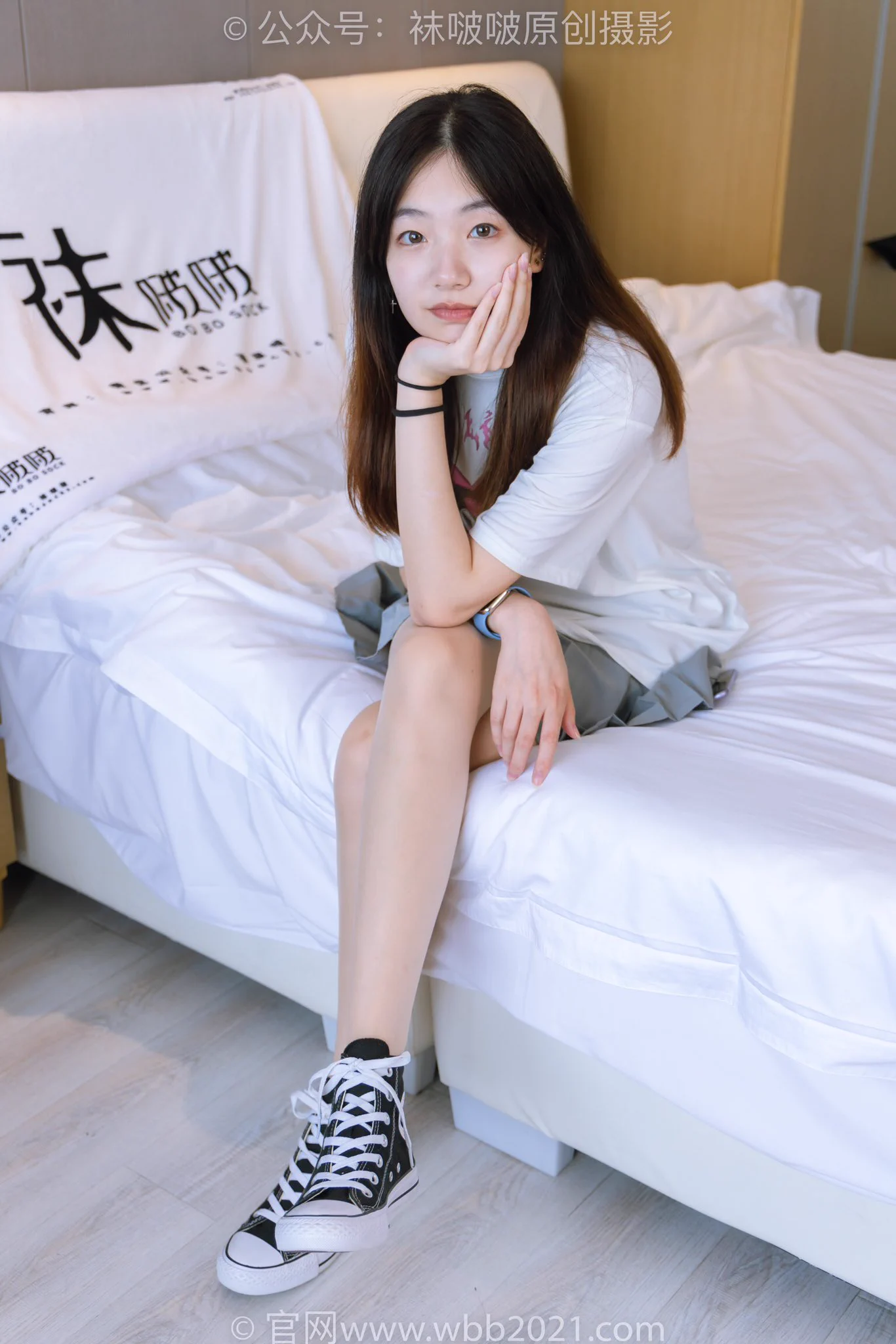405期：小甜豆-匡威板鞋、肉丝（脚尖加固款）图片数量：140张视频长度：                附带拍摄超长花絮版25分钟（视频分辨率：4K） https://t.co/of73qmVOsF