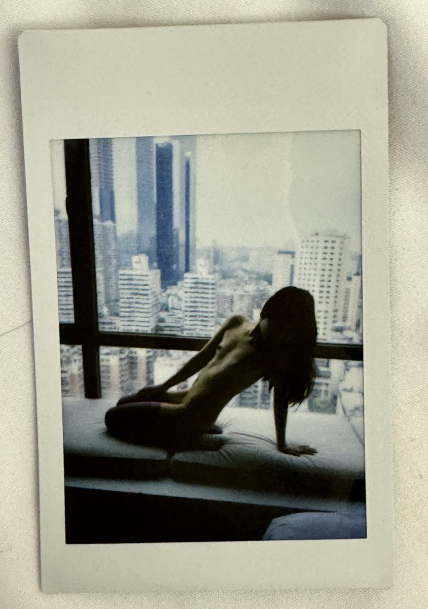 平板身材 https://t.co/rjGsN0mmHe