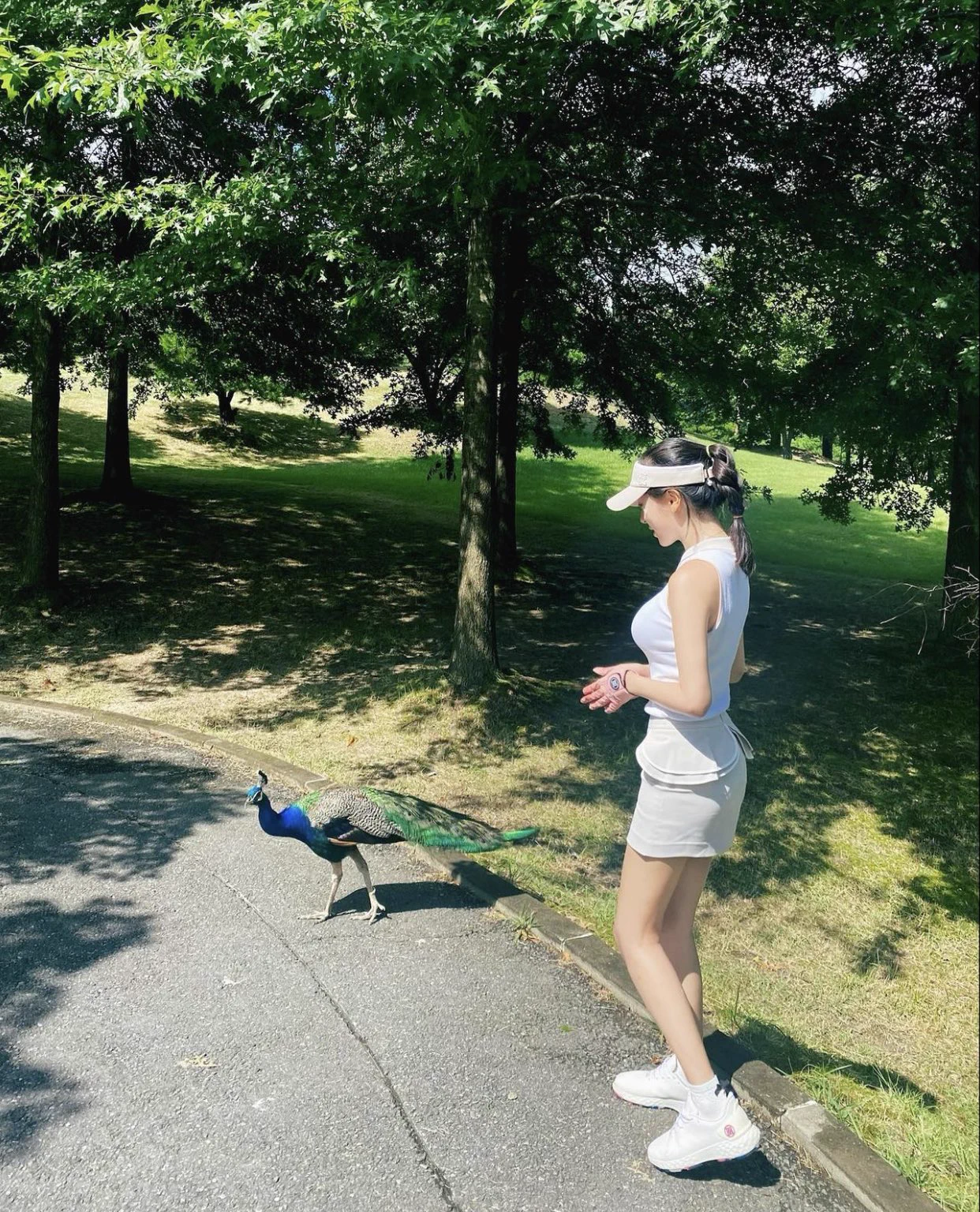 继续高尔夫！#benbvolliefde #GOLD #健身 #母狗 #反差婊 https://t.co/J2E0FQhx9H