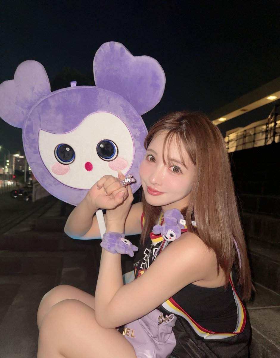 最高の思い出をありがとう🥲💜 https://t.co/Ntzs9EwIYY