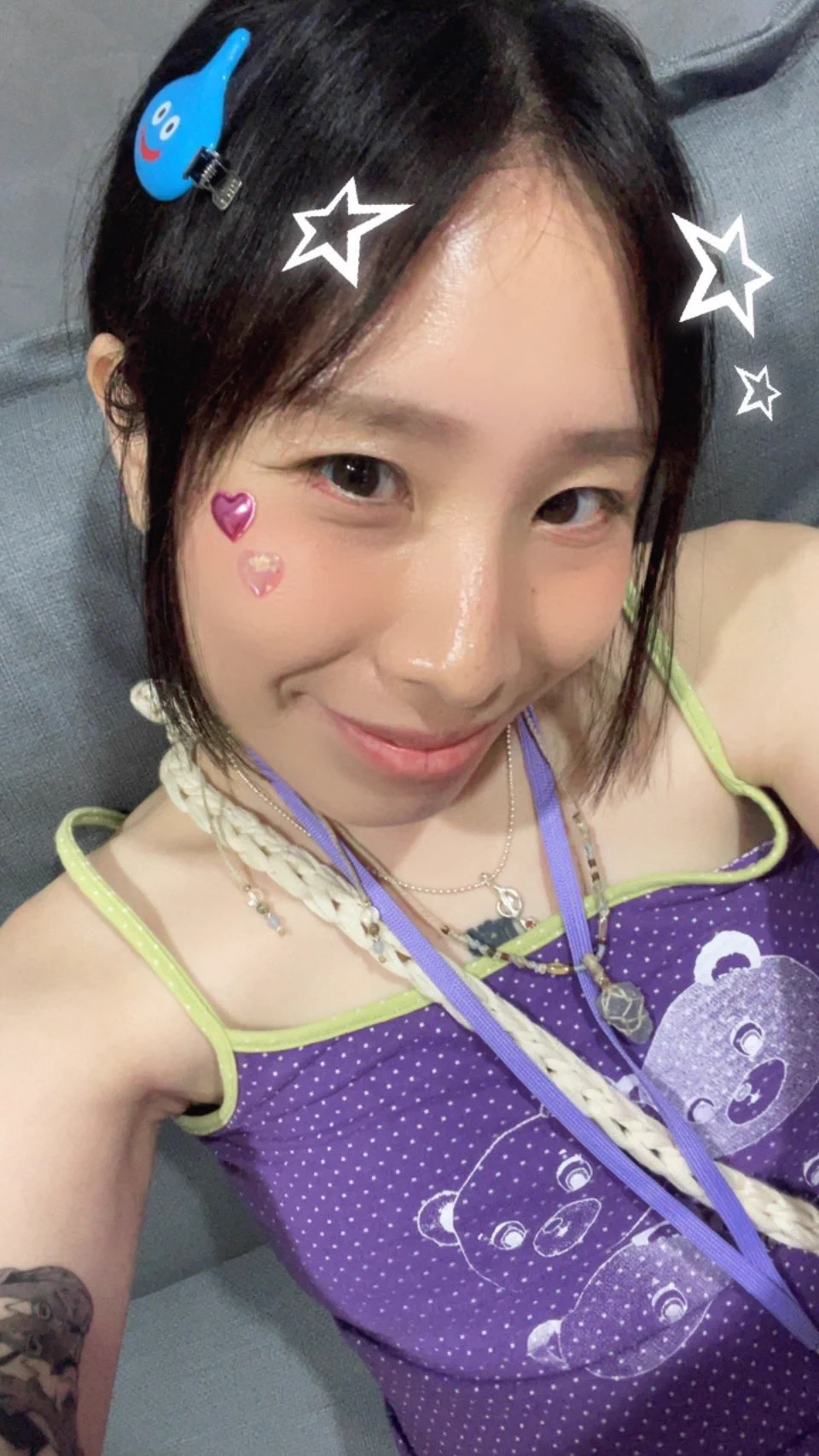 難得有化妝～多拍 https://t.co/Yz6sRfGWzj