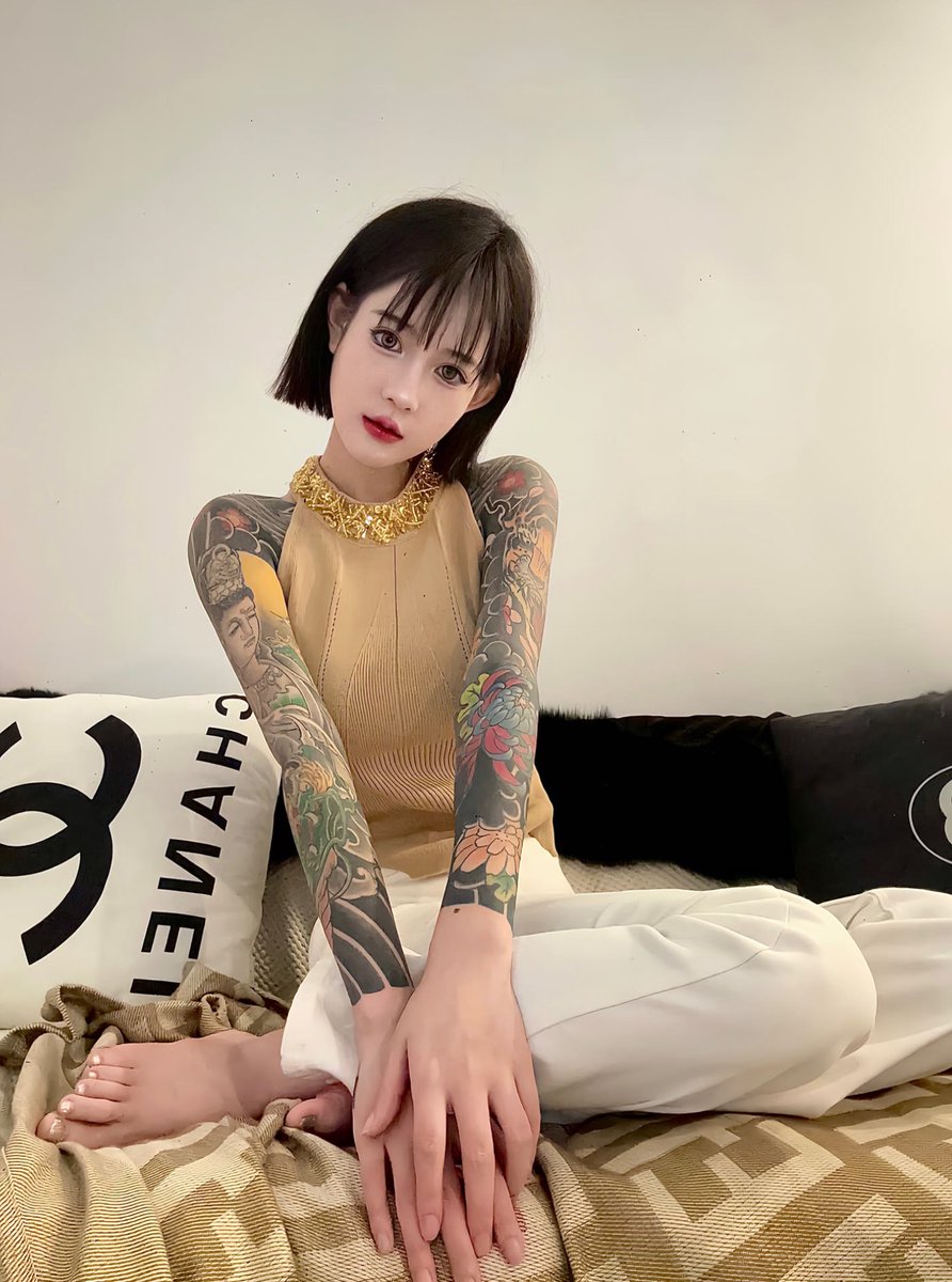 对着人见人操的精神亲妈寸止一百次给自己傻逼鸡吧憋死吧

#精神小妹 #无脑上供  #冤种  #舔狗  #洗脑 #奴下奴 #白给 #红框挑战 #男M任务 https://t.co/taejniurcT
