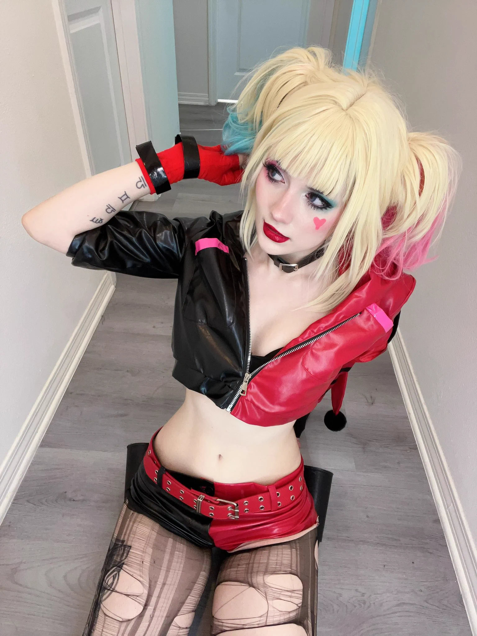 The name’s Harley Quinn 💕! https://t.co/SBC1zEqC2Z