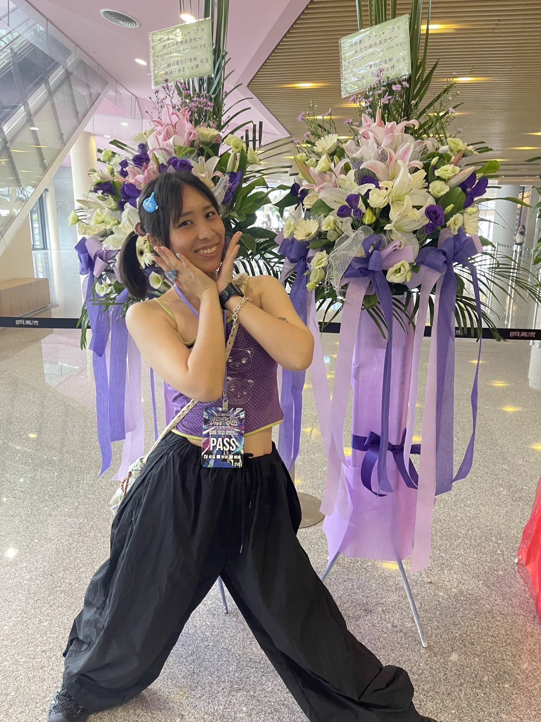 今天搞砸高流❤️情人節寂寞產物帶來漂亮花束💐 https://t.co/aduvBNySgQ