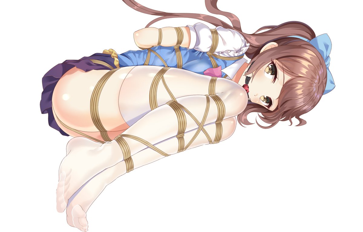 因为不乖被绑起来了。 https://t.co/zS1hHBomfr