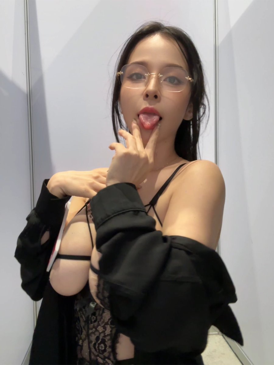 整套自拍75p+3分鐘影片只在VIP

be my OnlyFans🥵💗💦
🔞 https://t.co/jdfjVjjN3N

沒有信用卡來👉🏻Fans17😳
🔞 https://t.co/f3kCir97I5 https://t.co/FN2LqWLAzv