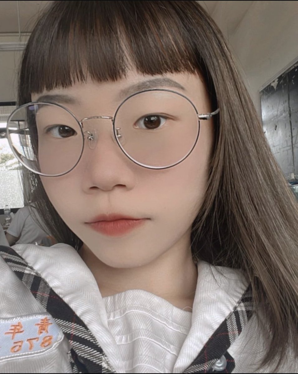 【网友投稿 No.1017】高中眼镜同学 #眼镜娘 #眼镜妹 #投稿 #反差 #投稿曝光 #女友 #女友分享 #女友系列 #女同学 #女同事 https://t.co/gOp6YAxfqN