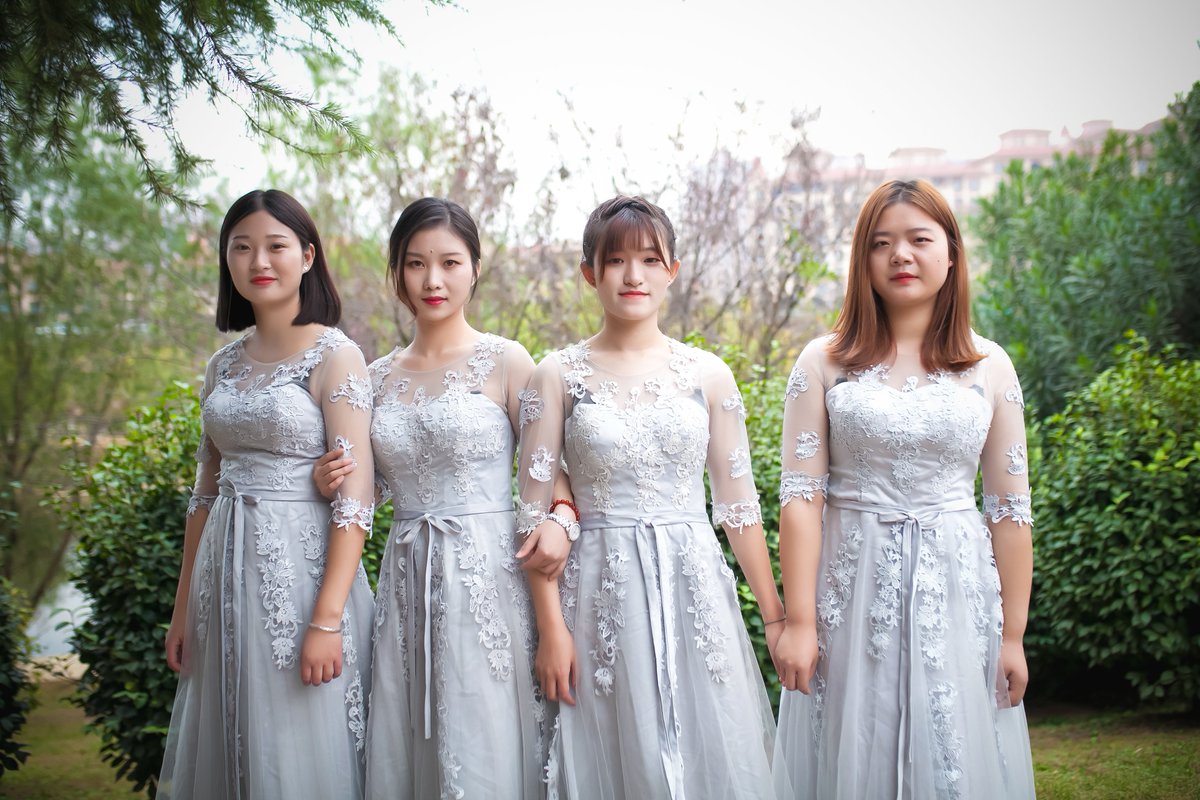 毕业小姐姐写真[88P+471M] #眼镜娘 #眼镜妹 #毕业照 #女大学生 #写真 
No.081825 预览全套尺度看置顶或私信 投稿：@007share 
眼镜娘圈子：https://t.co/VSeJDJ4Yn7 https://t.co/ms1UquDNht