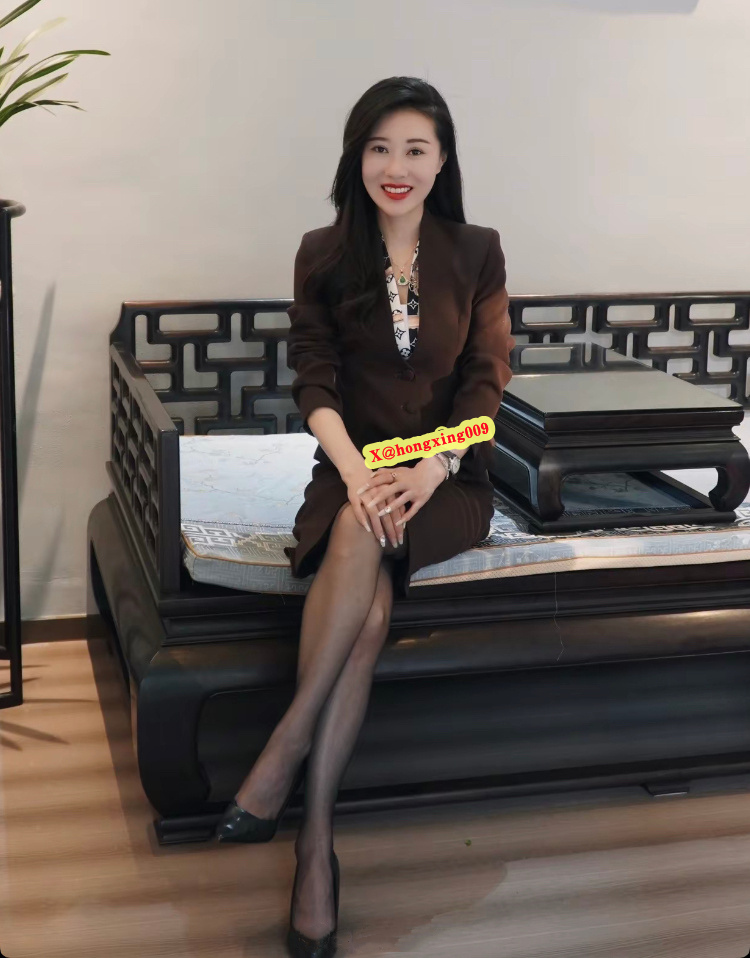 成熟的事业型阿姨 https://t.co/NuhkO1HLe7