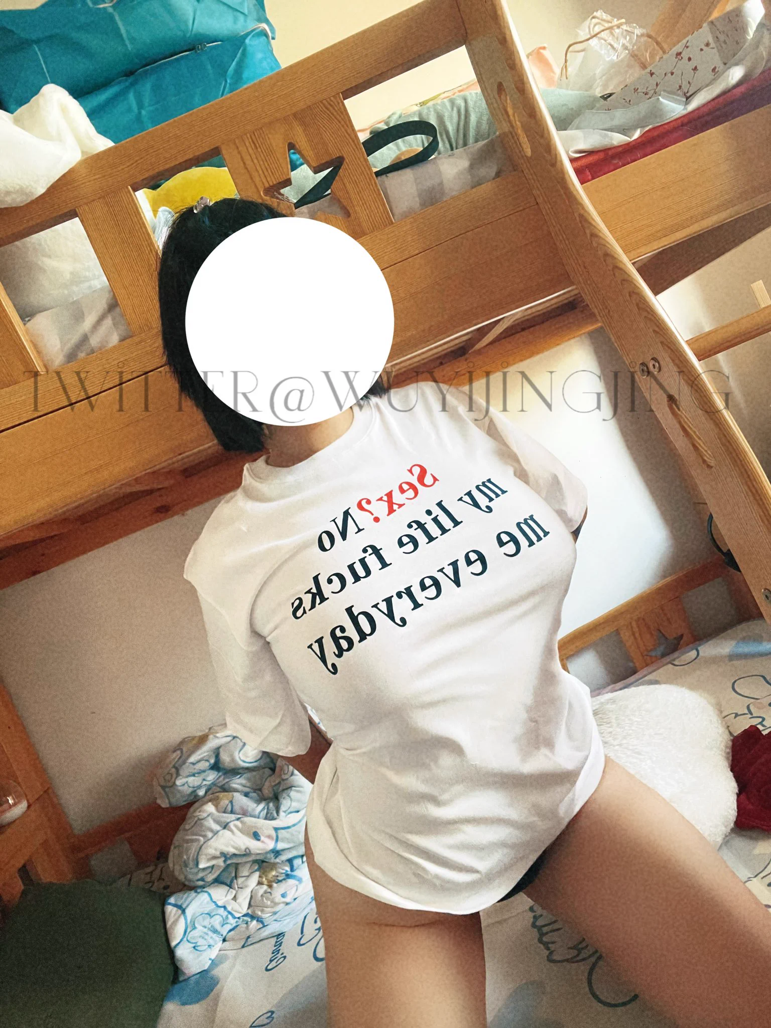 Life fucks me hard· https://t.co/EvN80mSfT1