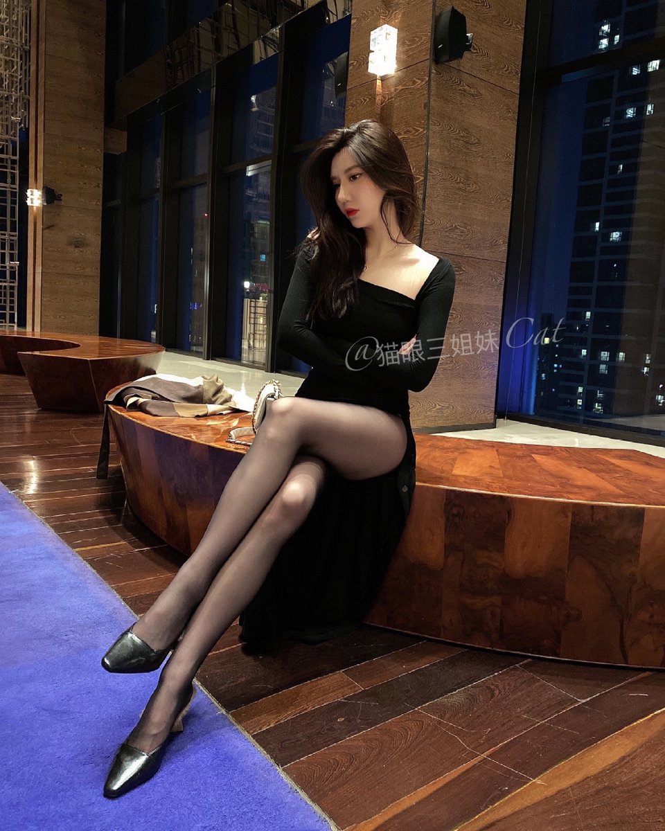 重温一下经典 https://t.co/LSEeuCbARh