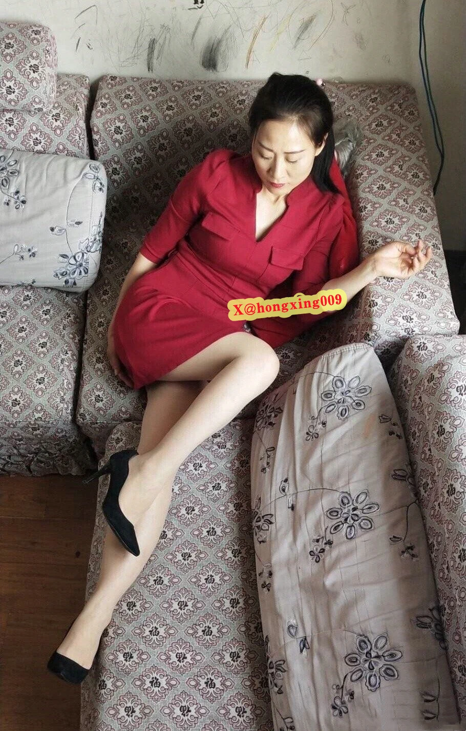 独自居家的人妻略显寂寞 https://t.co/UctY0z3LZ9