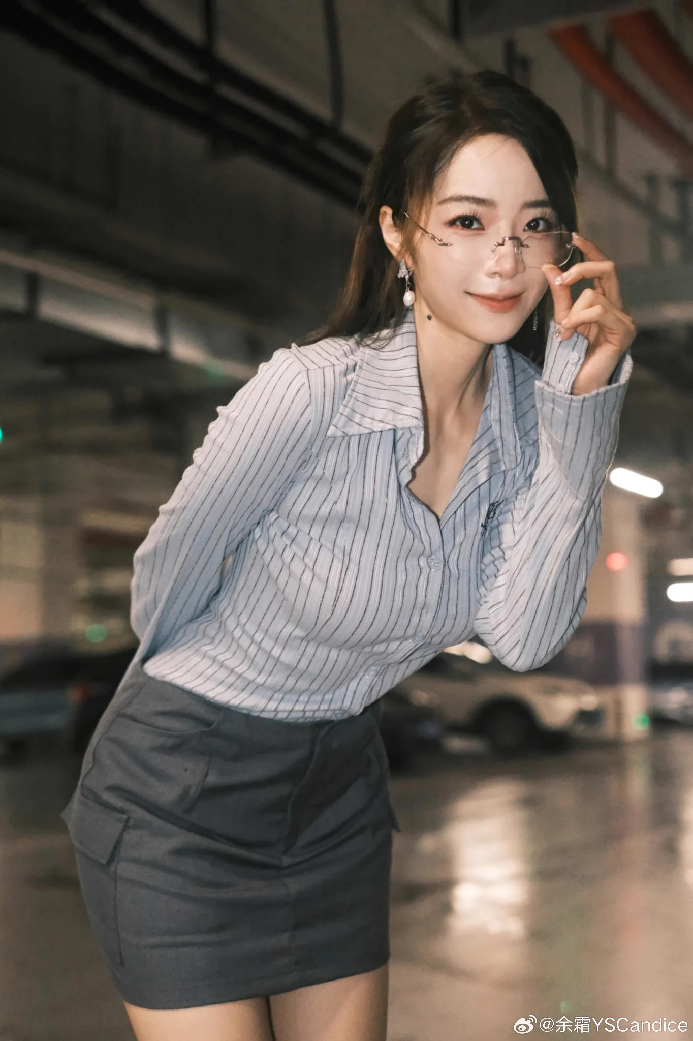 可以说是骚到极致了，没结婚已经够骚了，结果成人妻却越来越骚 https://t.co/AHpNqlnMHv