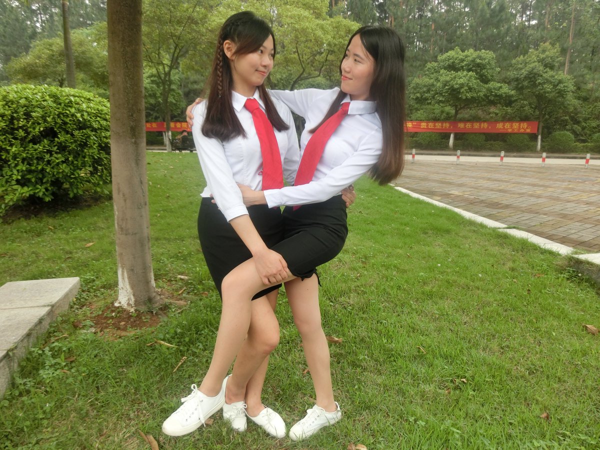 毕业小姐姐写真[237P+773M] #眼镜娘 #眼镜妹 #毕业照 #女大学生 #写真 
No.081626 预览全套尺度看置顶或私信 投稿：@007share 
眼镜娘圈子：https://t.co/VSeJDJ4Yn7 https://t.co/K8vagnsTQL