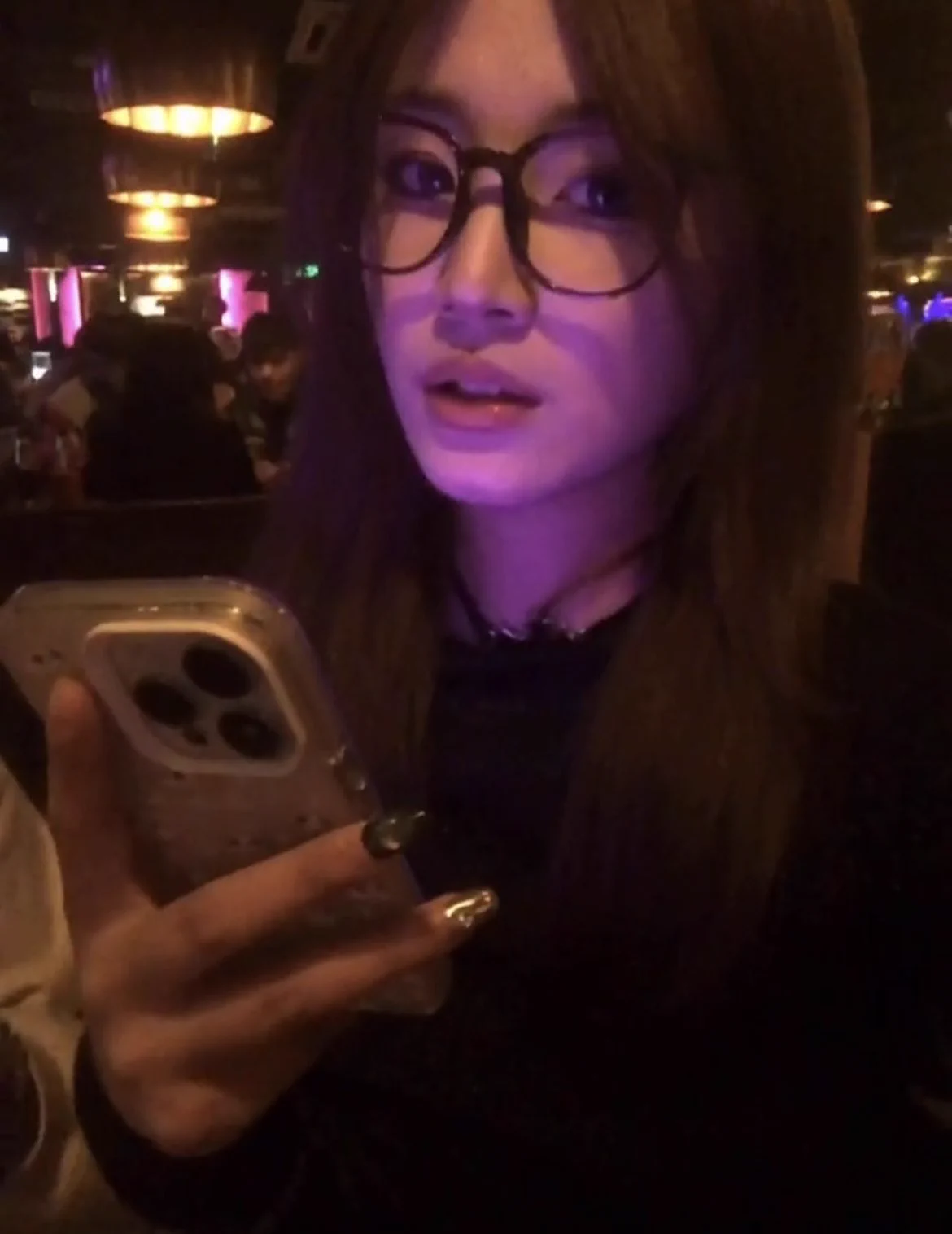 【网友投稿 No.1009】景德镇陶瓷大学眼镜小姐姐 #眼镜娘 #眼镜妹 #投稿 #反差 #投稿曝光 #女友 #女友分享 #女友系列 #女同学 #女同事 https://t.co/7c0goT311r