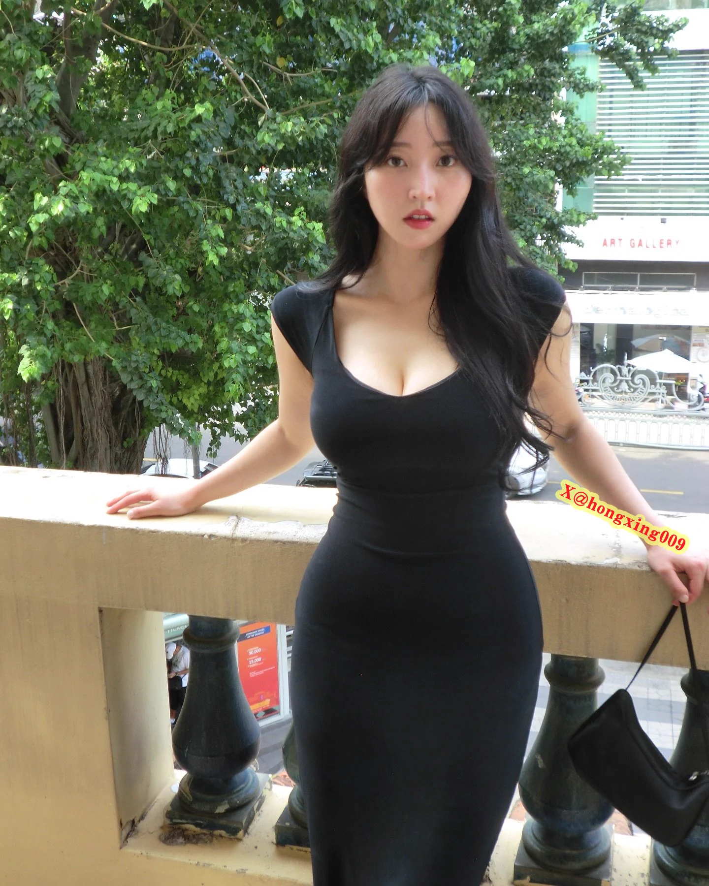 我站在清醒与麻木的边缘，不能堕落也不能解脱。 https://t.co/GwiZ9QGDxc