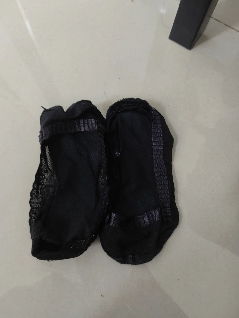 同好投稿，趁开学前探索大学女生宿舍，直接在宿舍里开玩，射完不清理直接放回。 https://t.co/bd0g89sCGq