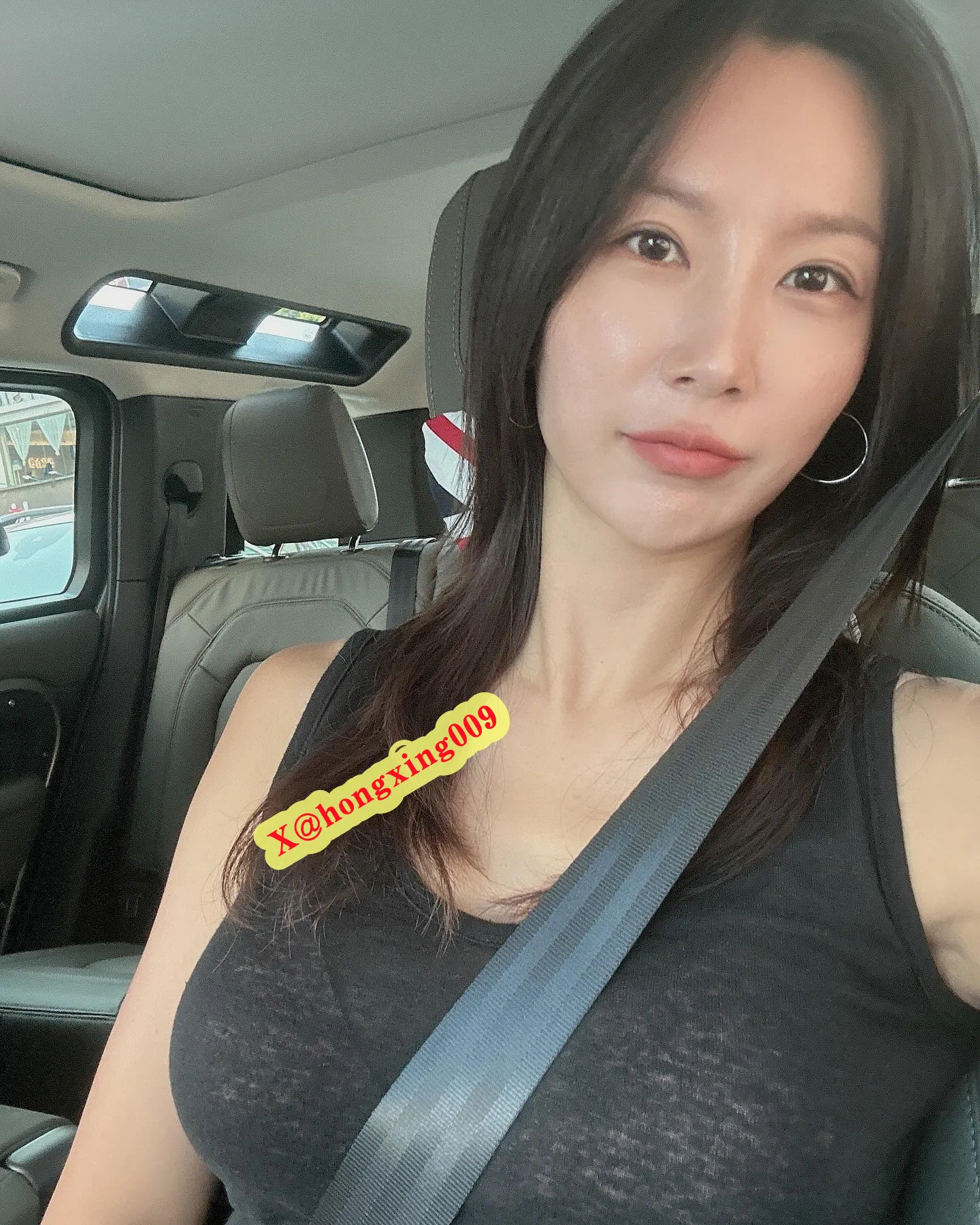 你离开的这个季节，没有忧伤，只有无休止的思念在漫延疯长。 https://t.co/tNHhvZ9pF8