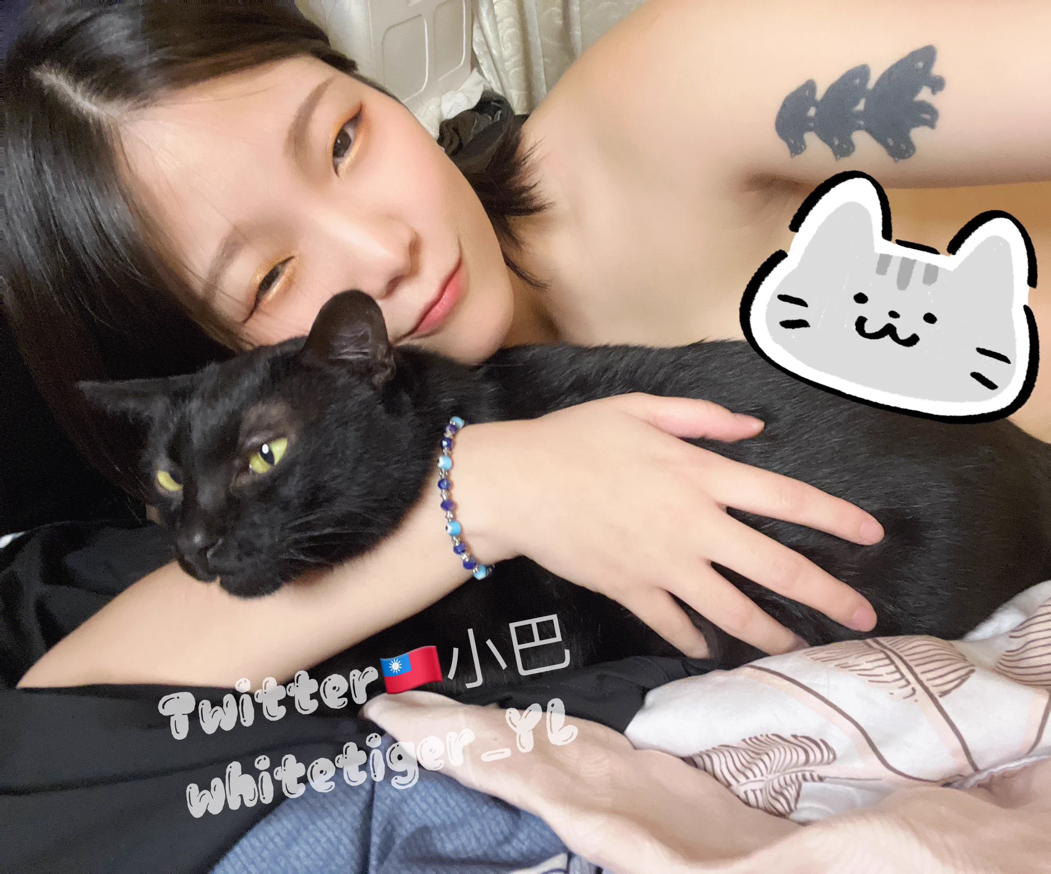 兩個可愛鬼😍😍 https://t.co/tZRsPE2ptk