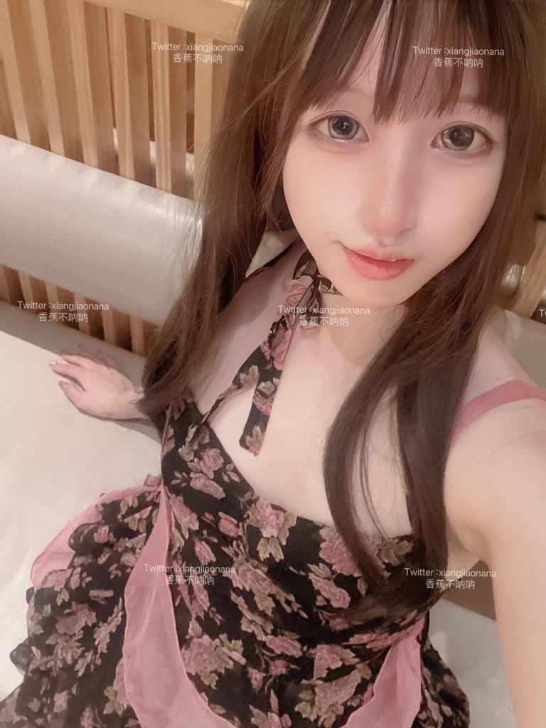 今天在外面玩被很小的弟弟要了两次wx，不知道为什么总吸引到弟弟喜欢 https://t.co/xfZam2ehgl