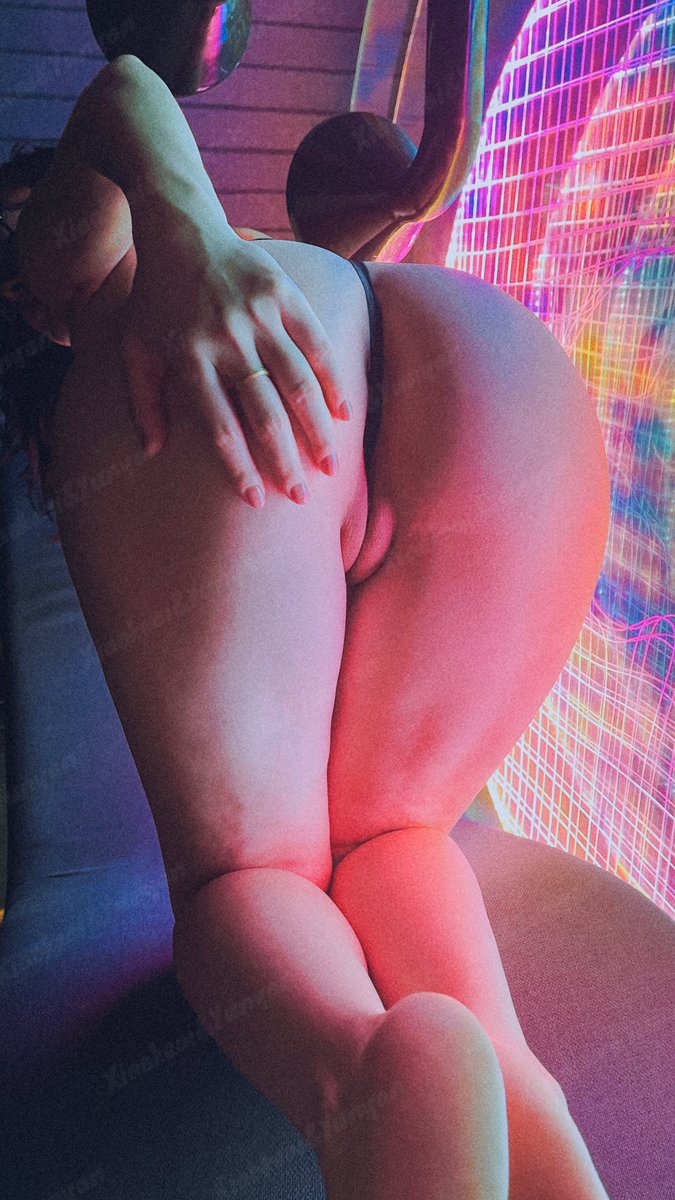 久违的四宫格
你们看到我穿的内裤了吗？ https://t.co/QK15XmVqOv