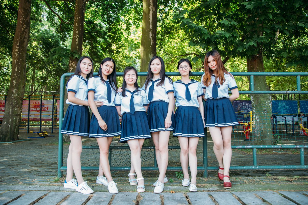 毕业小姐姐写真[45P+503M] #眼镜娘 #眼镜妹 #毕业照 #女大学生 #写真 
No.091926 预览全套尺度看置顶或私信 投稿：@007share 
眼镜娘圈子：https://t.co/VSeJDJ4qxz https://t.co/2Wzrf32G84