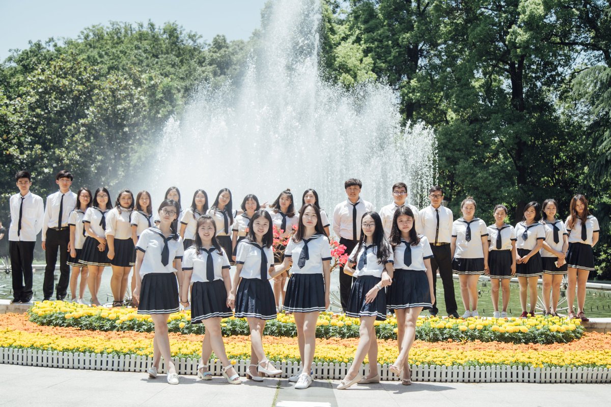 毕业小姐姐写真[45P+503M] #眼镜娘 #眼镜妹 #毕业照 #女大学生 #写真 
No.091926 预览全套尺度看置顶或私信 投稿：@007share 
眼镜娘圈子：https://t.co/VSeJDJ4qxz https://t.co/2Wzrf32G84