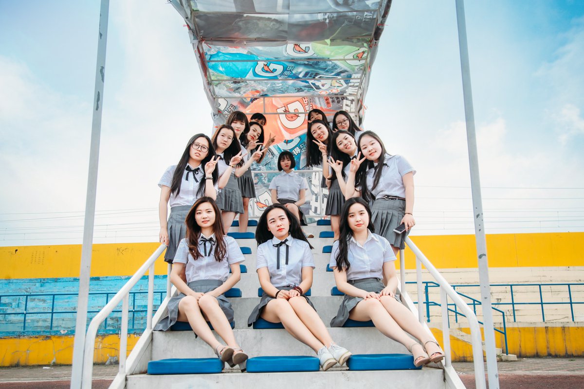 毕业小姐姐写真[90P+510M] #眼镜娘 #眼镜妹 #毕业照 #女大学生 #写真 
No.092511 预览全套尺度看置顶或私信 投稿：@007share 
眼镜娘圈子：https://t.co/VSeJDJ4qxz https://t.co/LIJDRp5j5C