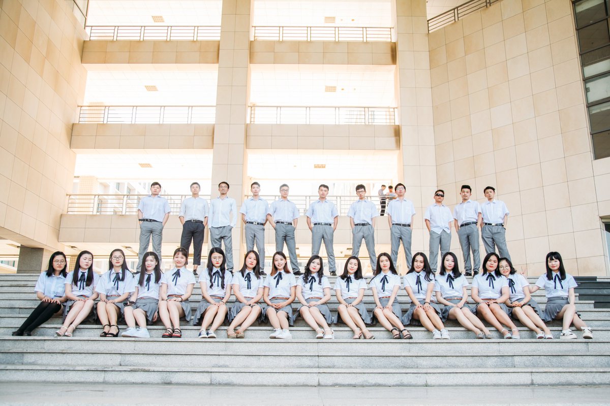 毕业小姐姐写真[46P+239M] #眼镜娘 #眼镜妹 #毕业照 #女大学生 #写真 
No.092617 预览全套尺度看置顶或私信 投稿：@007share 
眼镜娘圈子：https://t.co/VSeJDJ4qxz https://t.co/tDWYX2CwzA