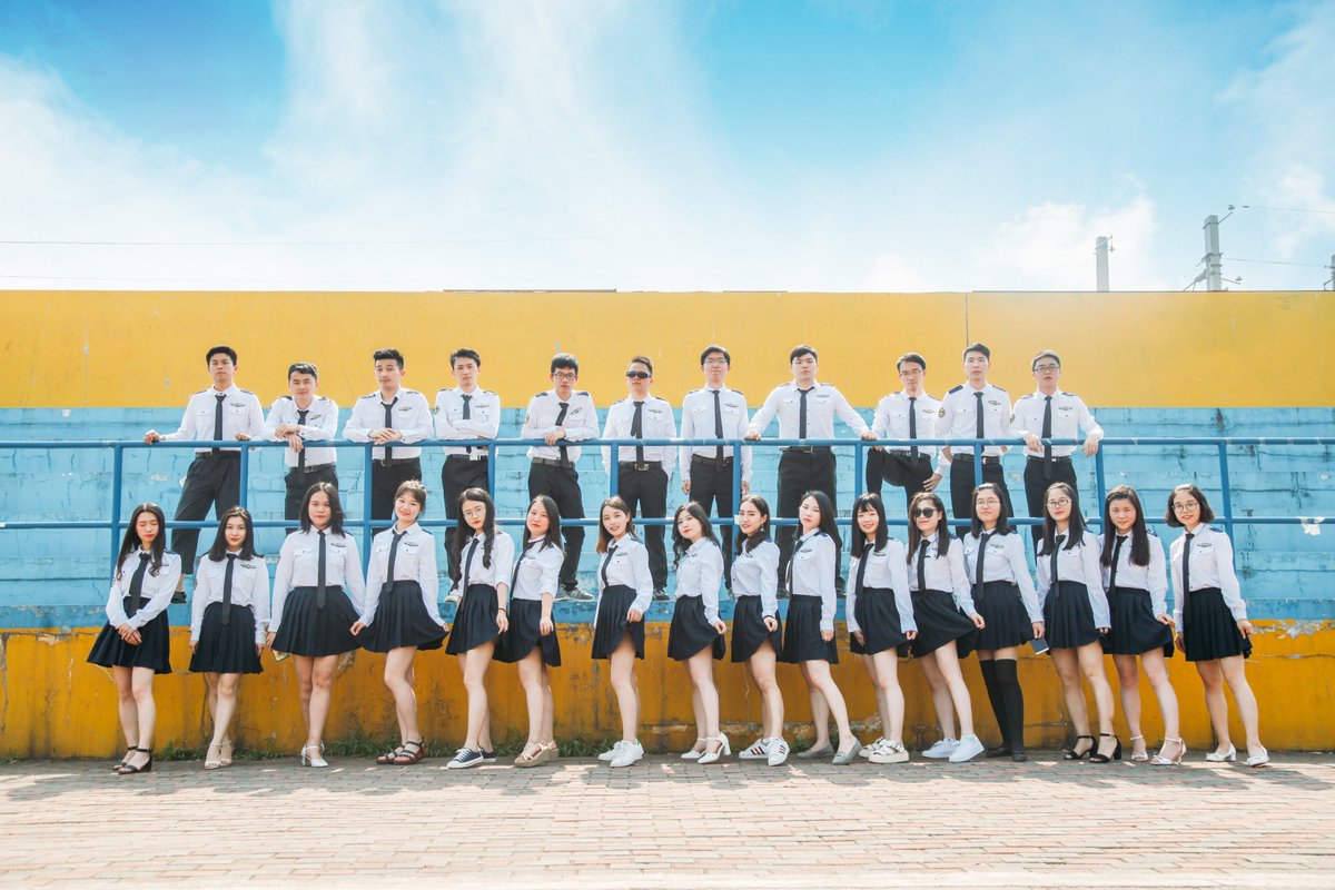 毕业小姐姐写真[46P+239M] #眼镜娘 #眼镜妹 #毕业照 #女大学生 #写真 
No.092617 预览全套尺度看置顶或私信 投稿：@007share 
眼镜娘圈子：https://t.co/VSeJDJ4qxz https://t.co/tDWYX2CwzA